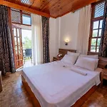 Palma Rosa Bed & Breakfast 3*