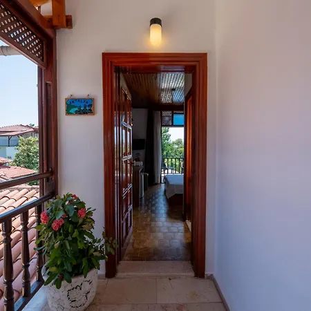 Palma Rosa Oda ve Kahvaltı
