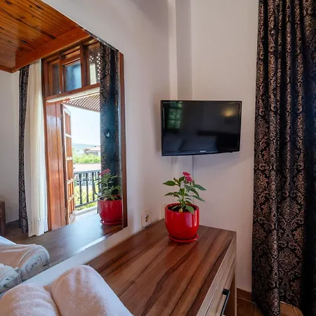 Palma Rosa Oda ve Kahvaltı