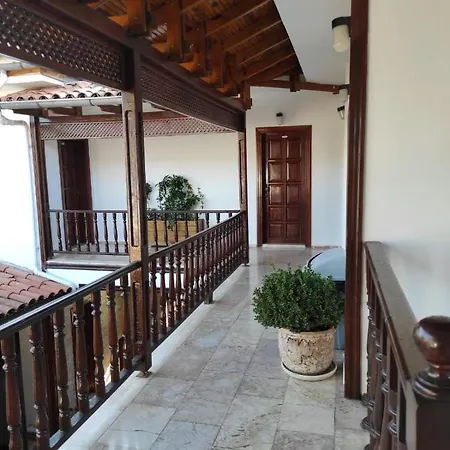 Palma Rosa Bed and Breakfast 3*