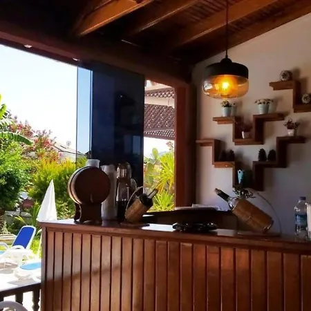 Bed & Breakfast Palma Rosa Camyuva