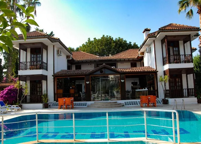 Palma Rosa Bed & Breakfast Çamyuva
